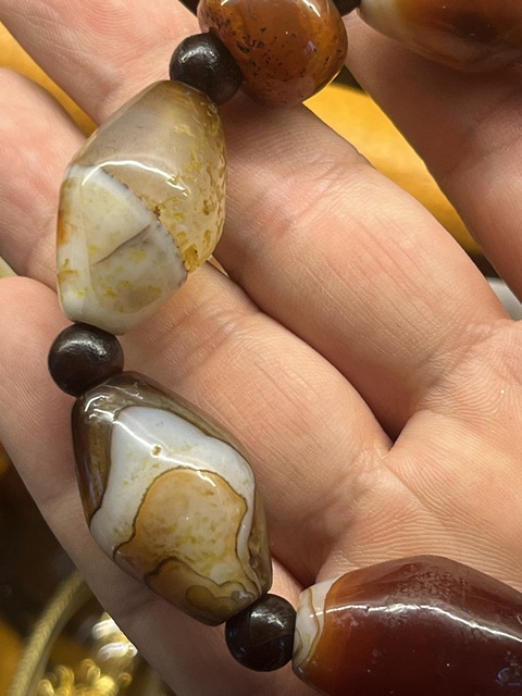 古玩玉器瑪瑙珠串真品鑒賞圖