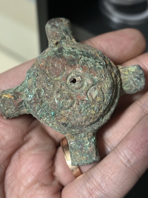 古玩銅器西周·風火輪節約真品鑒賞圖