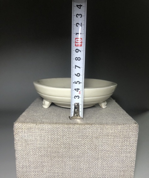 古玩陶瓷明末清初,德化窯豬油白釉香爐拍賣,當前價格3000元