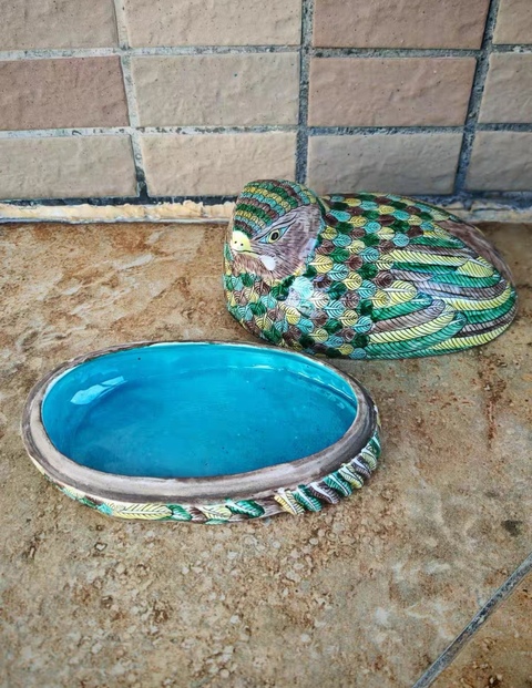 古玩陶瓷素三彩仿生瓷鳥真品鑒賞圖