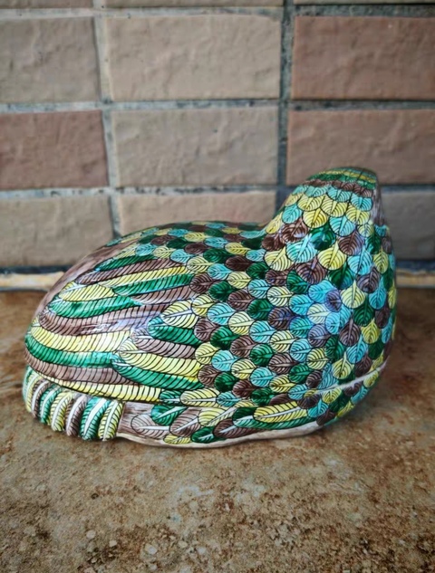 古玩陶瓷素三彩仿生瓷鳥真品鑒賞圖