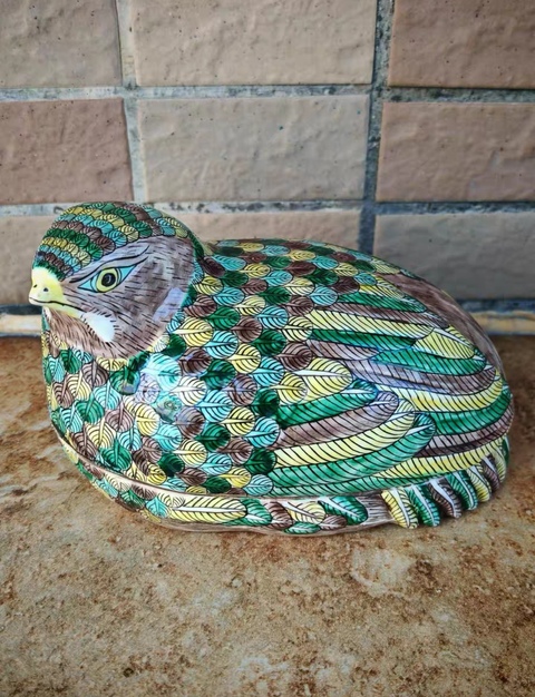 古玩陶瓷素三彩仿生瓷鳥真品鑒賞圖