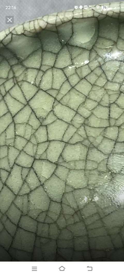 古玩陶瓷綠哥釉加彩魚藻紋高足杯真品鑒賞圖
