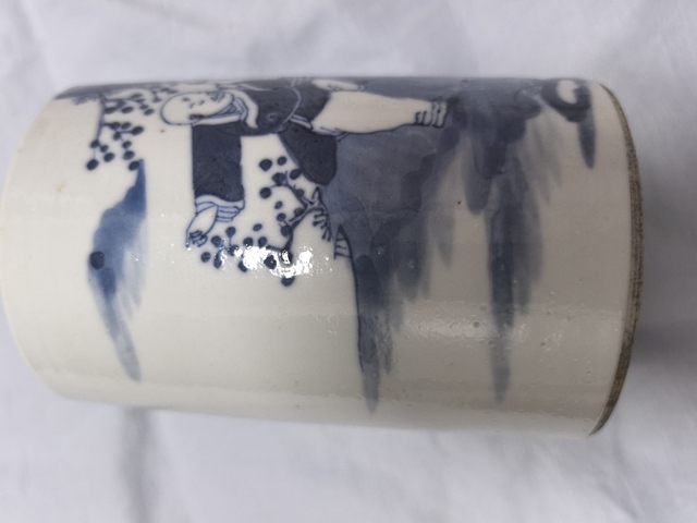 古玩陶瓷青花人物故事紋筆筒真品鑒賞圖