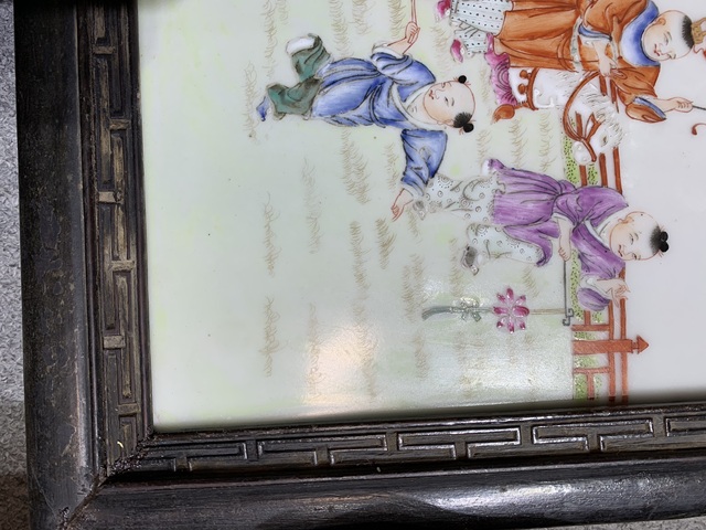 古玩陶瓷粉彩瓷板真品鑒賞圖