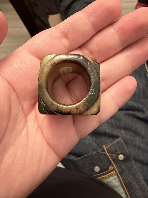 古玩玉器和田玉雕“素紋琮”真品鑒賞圖