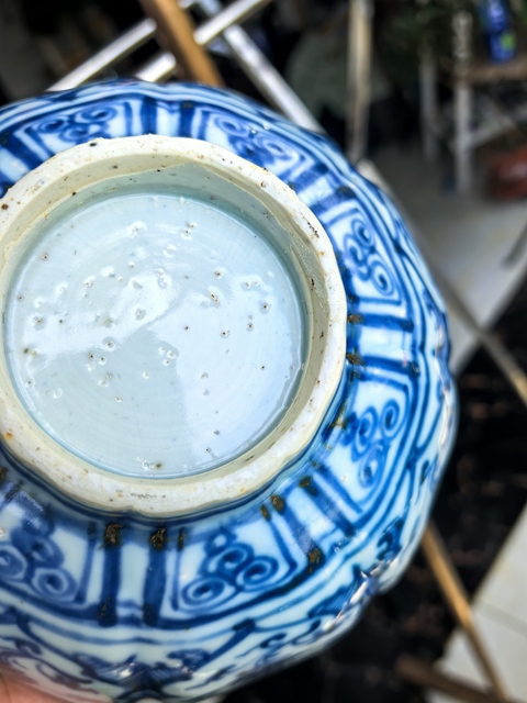 古玩陶瓷明中·青花花卉紋葵口碗 真品鑒賞圖