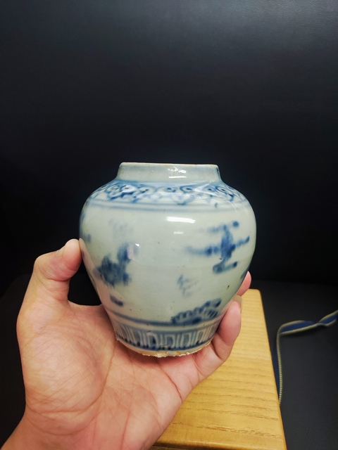 古玩陶瓷明成化青花游魚(yú)紋罐拍賣(mài)，當(dāng)前價(jià)格3580元