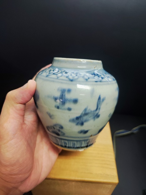 古玩陶瓷明成化青花游魚(yú)紋罐拍賣(mài)，當(dāng)前價(jià)格3580元