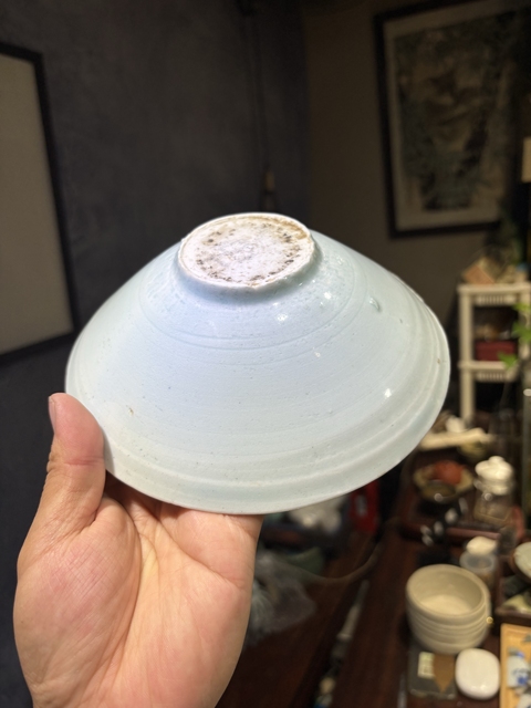 古玩陶瓷湖田窯刻花云花紋碗真品鑒賞圖