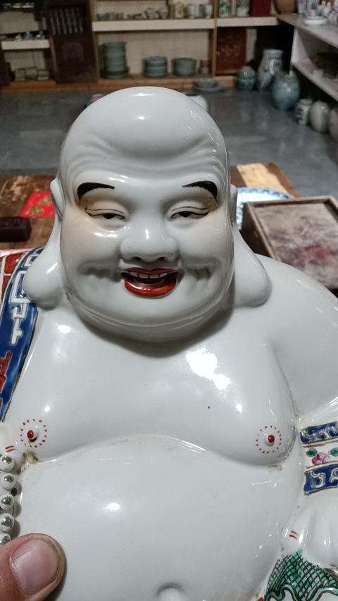 古玩陶瓷粉彩彌勒佛塑像真品鑒賞圖