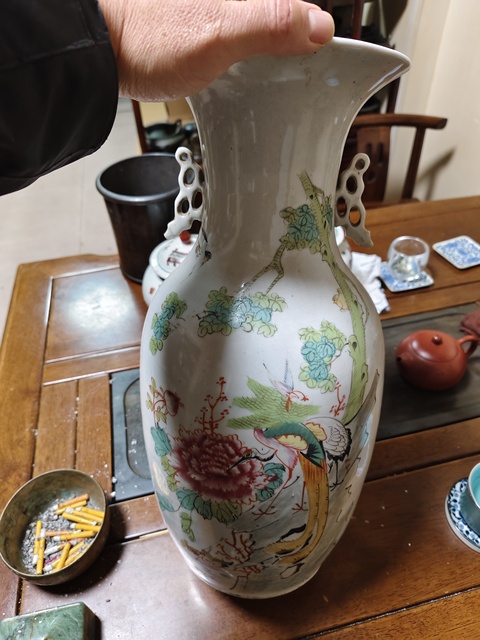 古玩陶瓷磁州窯五倫圖雙松葉耳撇口瓶真品鑒賞圖