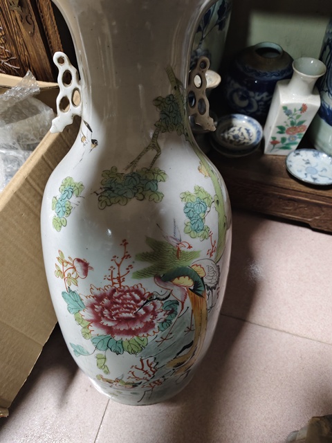 古玩陶瓷磁州窯五倫圖雙松葉耳撇口瓶真品鑒賞圖
