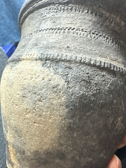 古玩陶瓷西周陶罐真品鑒賞圖