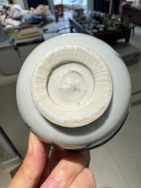 古玩陶瓷青花蘭草紋茶碗真品鑒賞圖