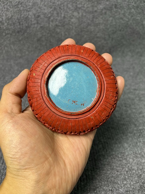 古玩雜項剃紅煙灰缸真品鑒賞圖