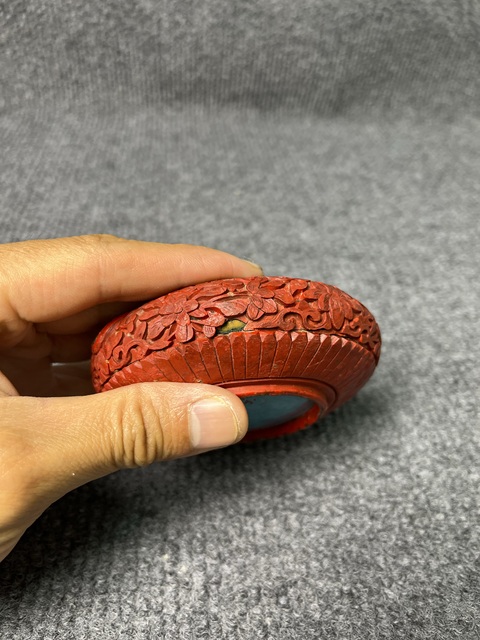 古玩雜項剃紅煙灰缸真品鑒賞圖