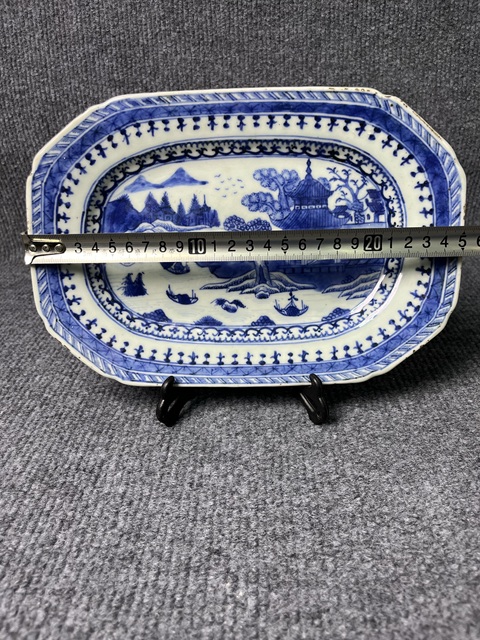古玩陶瓷青花山水八方倭角盤真品鑒賞圖
