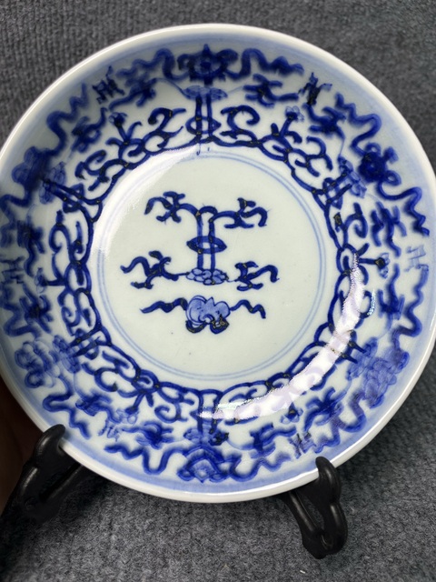 古玩陶瓷青花花卉紋盤拍賣，當(dāng)前價(jià)格1388元