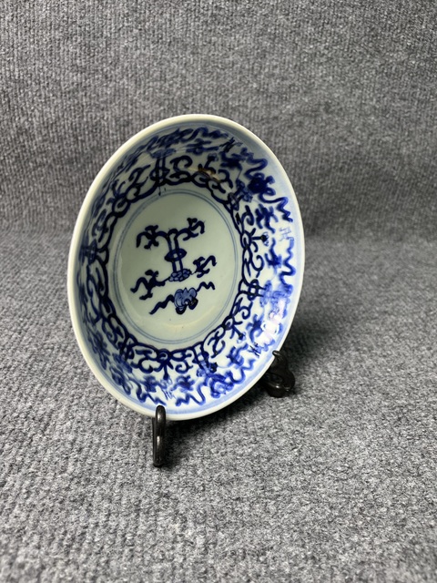 古玩陶瓷青花花卉紋盤拍賣，當(dāng)前價(jià)格1388元