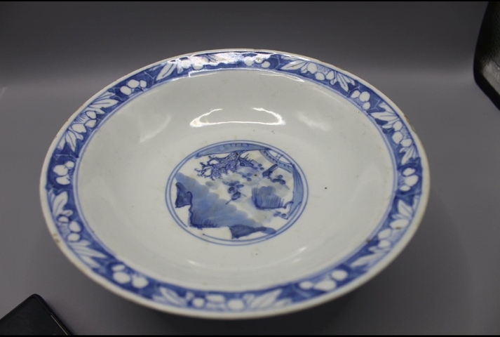 古玩陶瓷青花三星高照圖折沿碗真品鑒賞圖