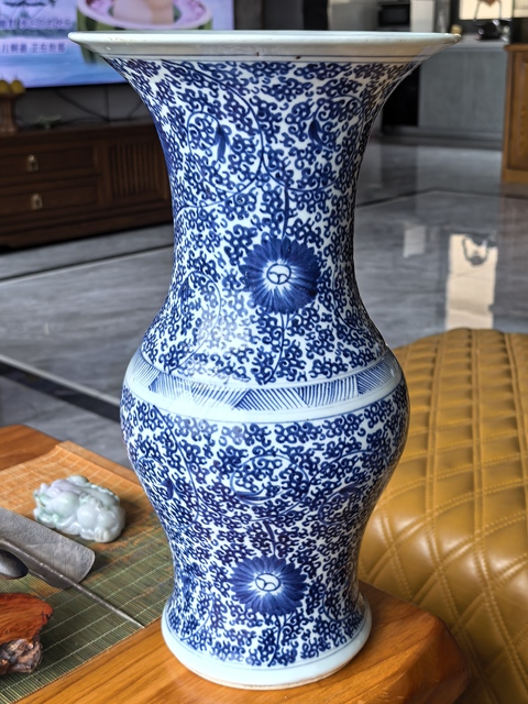 古玩陶瓷青花花觚真品鑒賞圖