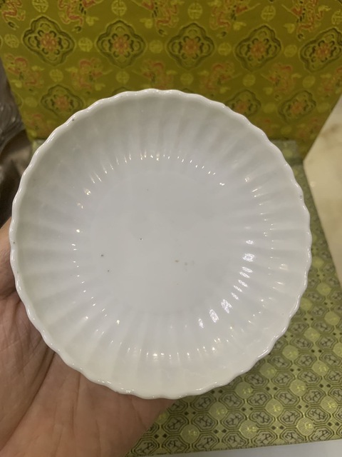 古玩陶瓷粉彩蓋碗真品鑒賞圖