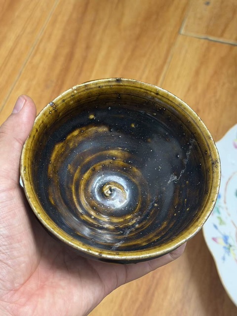 古玩陶瓷褐釉盞真品鑒賞圖