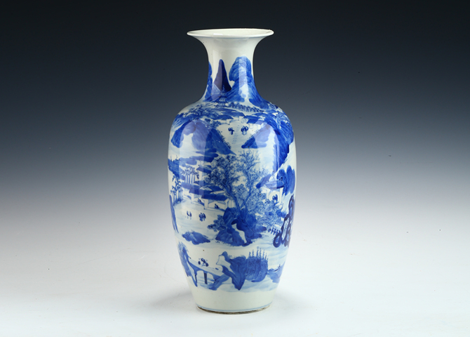 古玩陶瓷清晚·青花山水人物紋瓶拍賣，當(dāng)前價(jià)格3000元