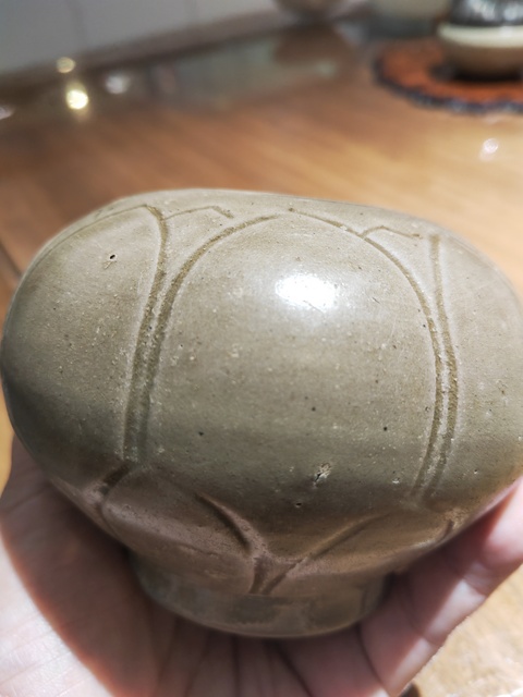 古玩陶瓷越窯青瓷刻花水盂真品鑒賞圖
