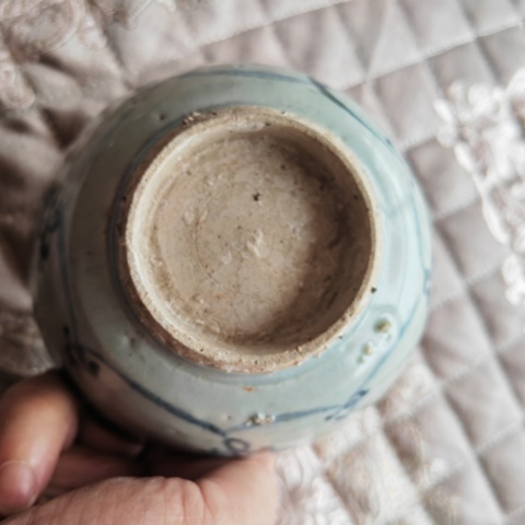 古玩陶瓷青花花卉紋茶碗真品鑒賞圖