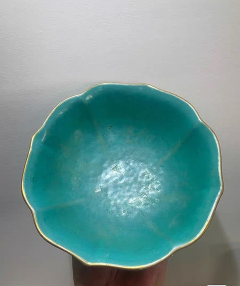 古玩陶瓷粉彩花鳥紋貢碗真品鑒賞圖
