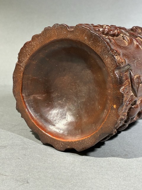 古玩雜項(xiàng)竹刻筆筒真品鑒賞圖