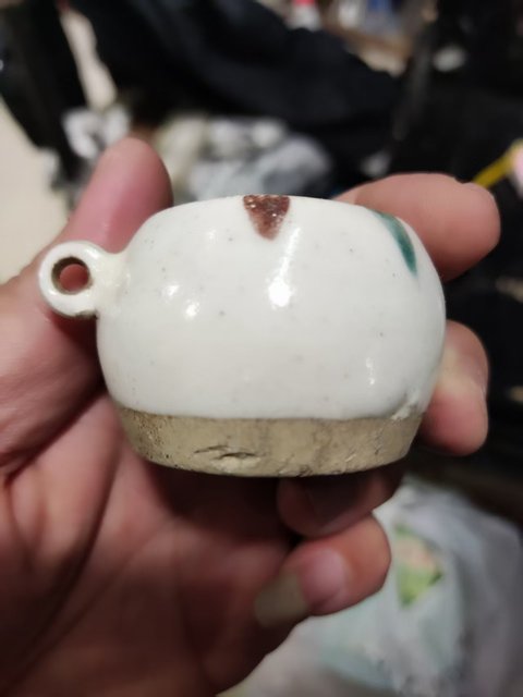 古玩陶瓷解放初期白釉點(diǎn)彩奶鳥(niǎo)食杯拍賣(mài),當(dāng)前價(jià)格1元