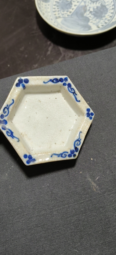 古玩陶瓷哥釉青花六足盤真品鑒賞圖