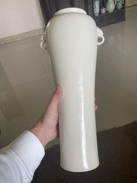 古玩陶瓷德化窯白釉瓶真品鑒賞圖