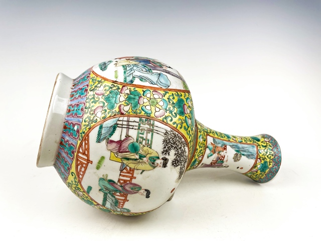 古玩陶瓷民國·粉彩開窗人物故事賞瓶真品鑒賞圖