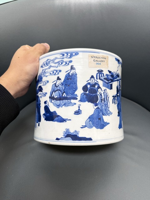 古玩陶瓷人物青花筆筒真品鑒賞圖