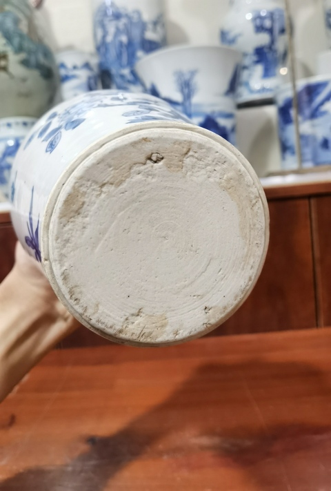 古玩陶瓷花鳥紋青花梅瓶真品鑒賞圖