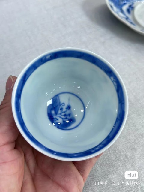 古玩陶瓷康熙青花杯真品鑒賞圖