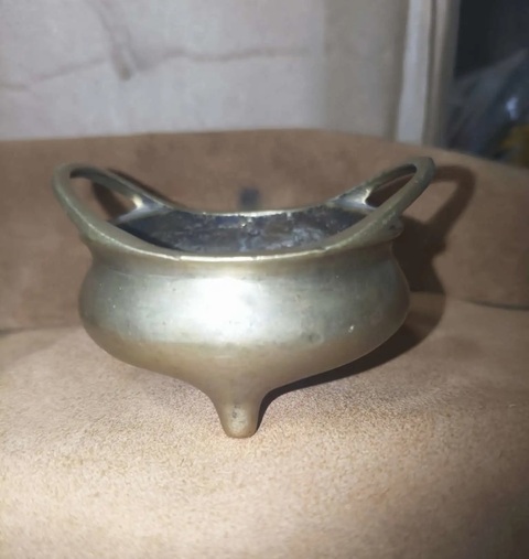 古玩銅器爐子真品鑒賞圖