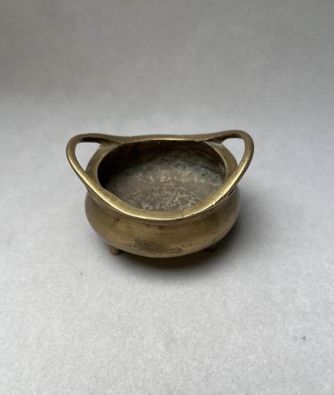 古玩銅器爐子真品鑒賞圖