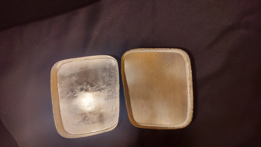 古玩雜項銀（或銅鎏銀）鑲晚清粉彩瓷片真品鑒賞圖