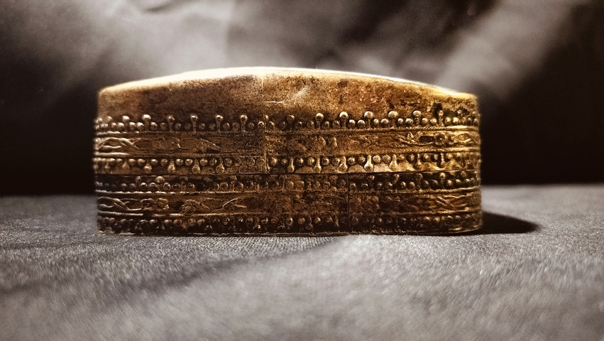 古玩雜項銀（或銅鎏銀）鑲晚清粉彩瓷片真品鑒賞圖