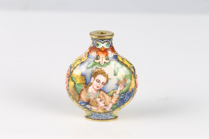 古玩陶瓷銅胎畫琺瑯西洋人物鼻煙壺真品鑒賞圖