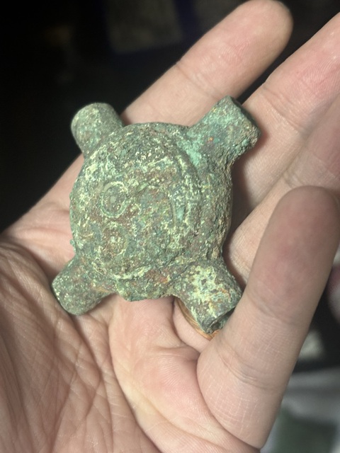 古玩銅器西周·風火輪紋節約真品鑒賞圖