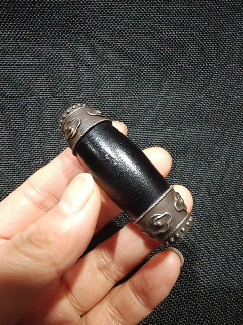 古玩玉器陰工藝瑪瑙珠真品鑒賞圖