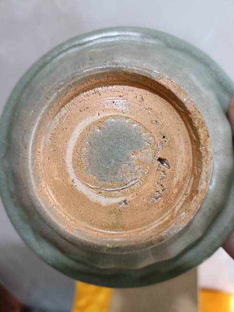 古玩陶瓷龍泉青瓷蓮瓣紋雙魚洗真品鑒賞圖