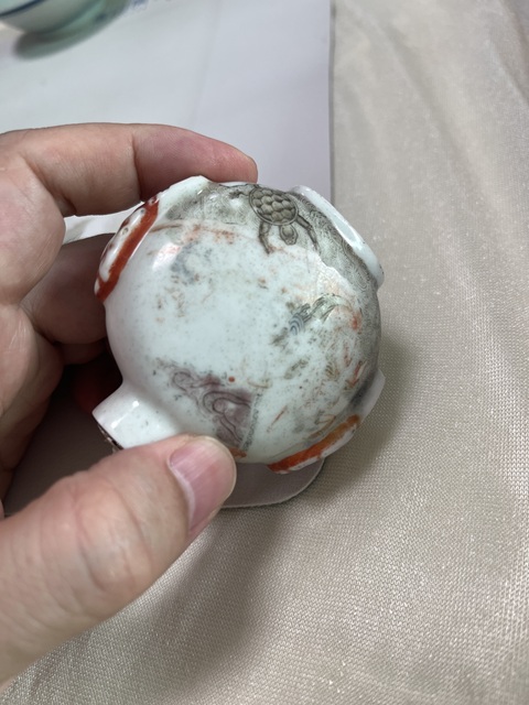 古玩陶瓷粉彩人物故事紋鼻煙壺真品鑒賞圖