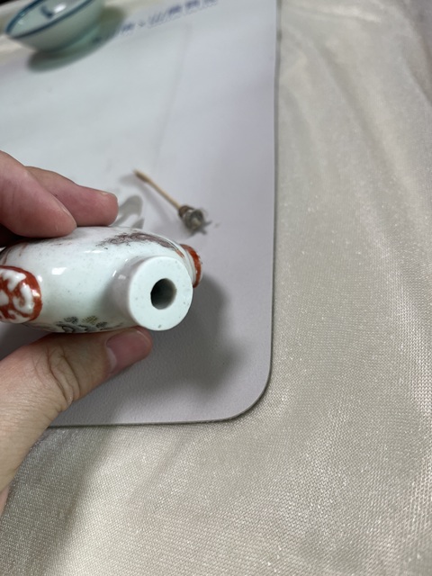 古玩陶瓷粉彩人物故事紋鼻煙壺真品鑒賞圖
